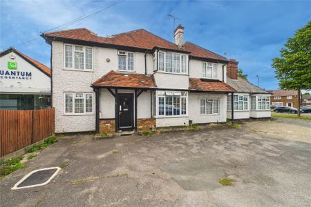 1 bedroom sharedAccommodation in London Road, Slough - Photo 4