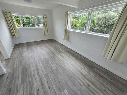 One Bedroom Sunny Flat in Hillcrest - Photo 1