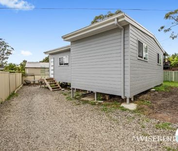 1B Collendina Road, Gwandalan NSW 2259 - House For Rent | Domain - Photo 1