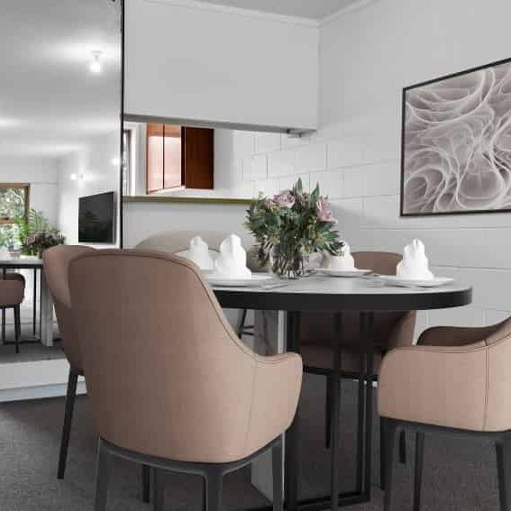 Spacious 2 Bedroom Unit Fresh, Sunny & Move In Ready - Photo 1