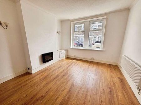 Woodlands, Hayes Point, Sully, CF64 - Photo 2