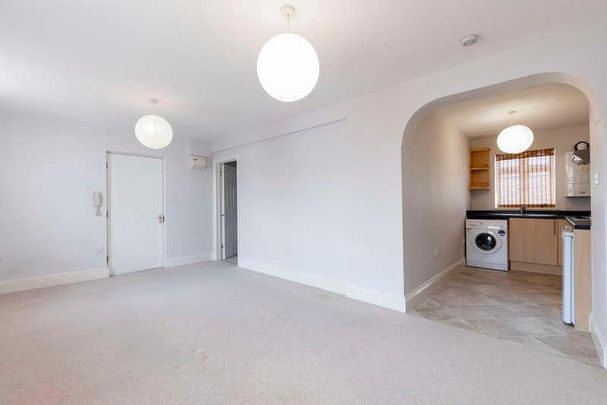 Grosvenor Street, Cheltenham, GL52 - Photo 1