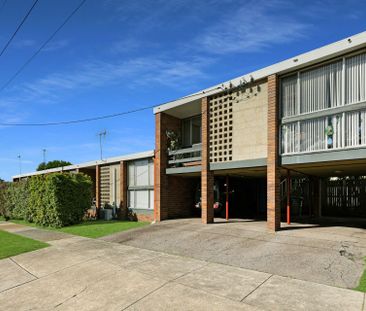 1/61 Ridge Street Merewether NSW - Photo 2