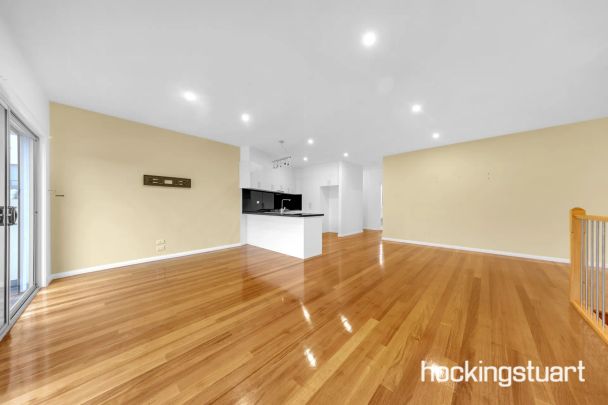 Unit 2/16 Clarendon Avenue, - Photo 1
