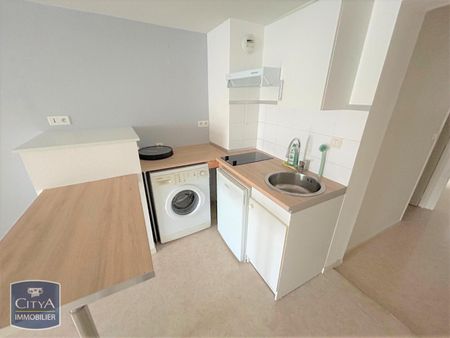 Location Appartement 2 pièces 33m² CLERMONT FERRAND 63000 - Photo 2