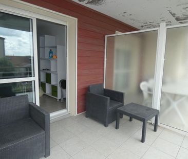 Location Appartement 1 pièce Meublé 42m² NIORT 79000 - Photo 6