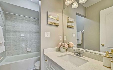 For Lease - 38 Burgon Place, Aurora, Ontario - Photo 4