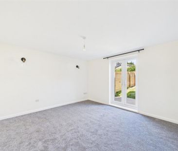 2 bedroom semi-detached house to rent - Photo 1