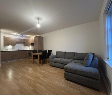 2 bedroom apartment to rent - Photo 2