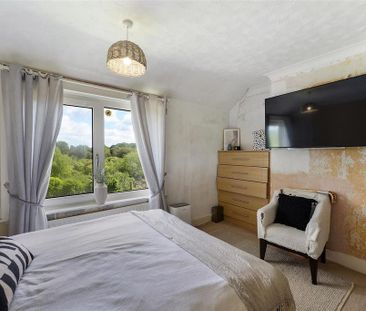 2 bedroom semi-detached house to rent - Photo 3