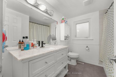 For Lease - 171 Phillip Murray Avenue Unit# Upper, Oshawa, Ontario - Photo 2