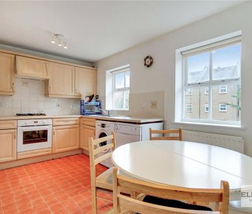 4 bedroom townhouse to rent - Photo 6