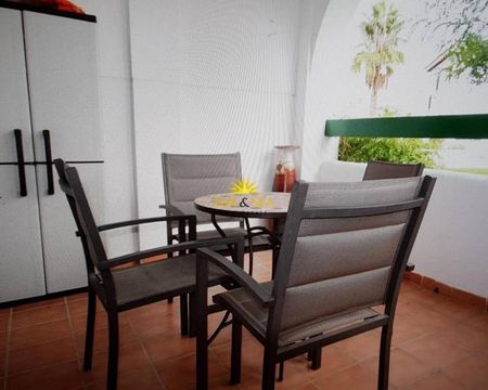 2 BEDROOM APARTMENT - VILLAMARTÍN - Photo 5