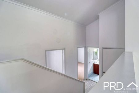 Split Level Family Home with Country Views - Photo 4