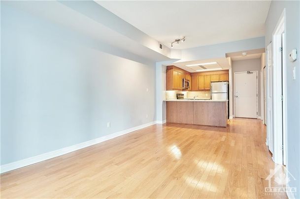 134 York Street - 703 - Photo 1