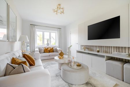 4 bedroom detached house to rent - Photo 3