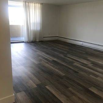 3 Bed Apartment - Photo 1