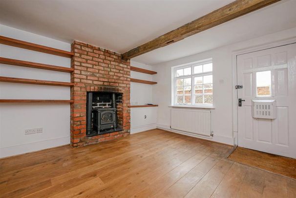 2 bedroom terraced house to rent - Photo 1