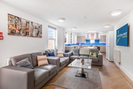13 bedroom terraced house to rent - Photo 5