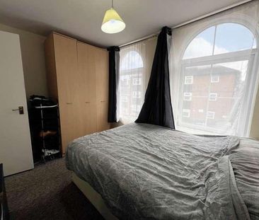 Cardigan Gardens, Cardigan Street, Luton, LU1 - Photo 4