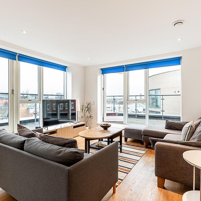 3 bedroom flat to rent - Photo 1