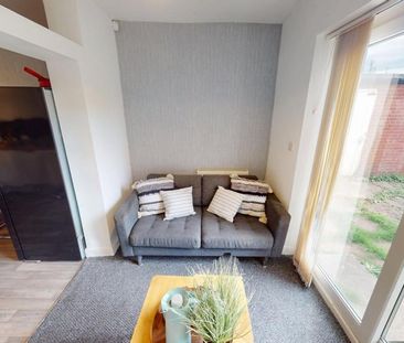 5 bedroom house to rent - Photo 1