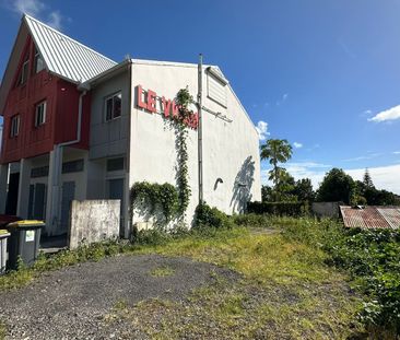 Location Maison 6 pièces 320m² STE SUZANNE 97441 - Photo 4