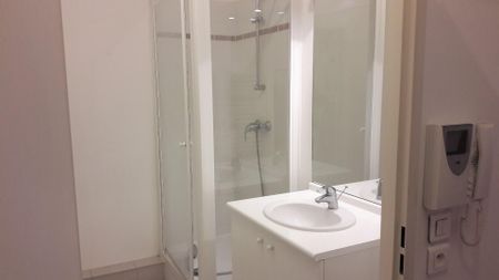 location Appartement T2 DE 41.5m² À AUBERVILLIERS - Photo 4
