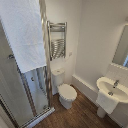 Studio to rent - Photo 4