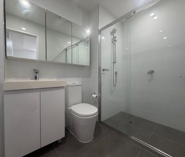 TWO BEDROOM UNIT FOR LEASE - Photo 5