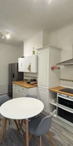 Shared house next to Newsham Park - bills included 1C - Photo 4