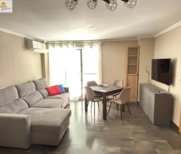 Apartamento en alquiler en Calle de Fuencaliente - Photo 1