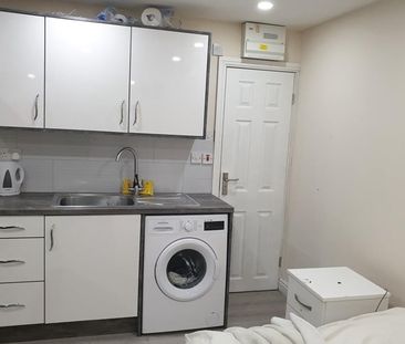 1 Bed Flat, Selly Oak, B29 - Photo 5