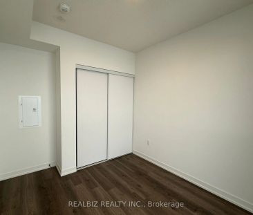 8 Interchange Way #5803 - Photo 2