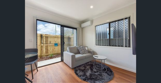 BRAND NEW FULLY FURNISHED, LUXURY MICRO APARTMENTS - Photo 1