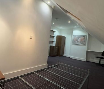 Woodside Place, Burley, Leeds, LS4 2QU - Photo 6