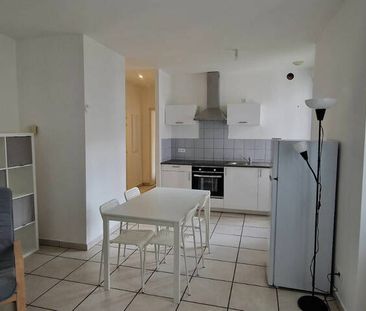 BITCHE LOGEMENT MEUBLÉ 2 PIECES - CHAUFFAGE COMPRIS - Photo 6