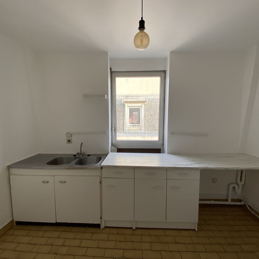 Location Appartement 3 pièces 86m² REIMS 51100 - Photo 1
