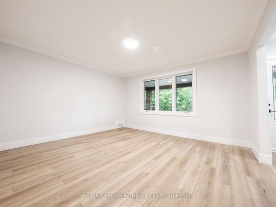 For Lease - 61 McAdam Avenue Unit# Upper, Toronto, Ontario - Photo 1