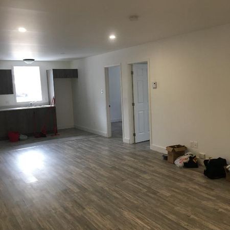 Beau logement rénové , immeuble devant la mer et près de tout les services à pied à Sainte Anne des Monts Haute Gaspésie - Photo 4