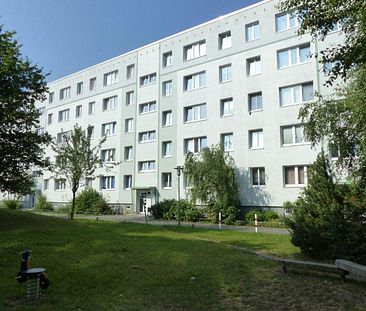 Freundliche 3 Zimmer im zweiten Obergeschoss mit Dusche - Photo 1