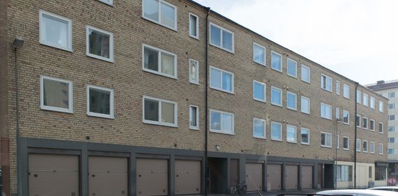 Bryggartorpsgatan, Eskilstuna - Photo 2