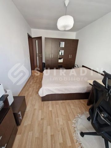 Casa tip duplex, curte separata de 350 mp, 3 parcari- Floresti - Fotografie 4