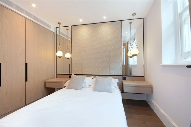 Cresswell Gardens, London, SW5 - Photo 1