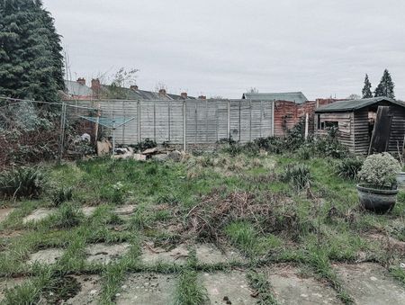 1 Bed Flat, Conrad Road, CV6 - Photo 3