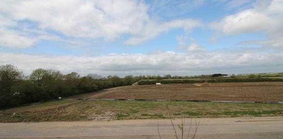 Barrosa Way, Milton Keynes, MK8 - Photo 2