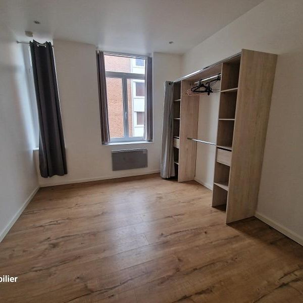 Appartement à Louer à LILLE 490 € - Photo 1