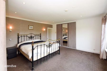 1 bedroom in a house share to rent - Photo 5