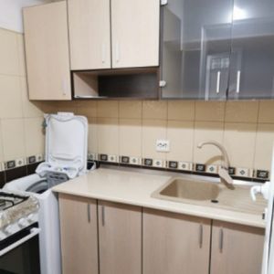 300 euro! Garsoniera Gara Nicolina - Fotografie 2