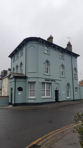 1 bedroom in a house share to rent - Photo 5